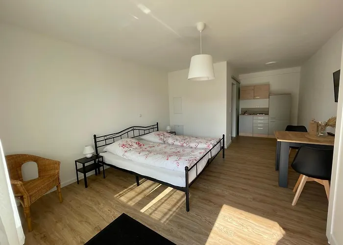 Lägenhet Gaestezimmer Im Weingut Kissel Gundheim